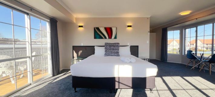 Barclay Motel Hotels in Hamilton