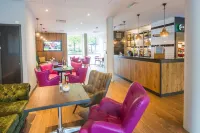 Hilton Garden Inn Bristol City Centre - bar
