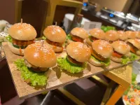 Kynrock Hotels & Resorts - Desayuno