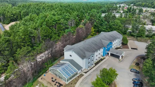 Holiday Inn Express & Suites NORTH CONWAY by IHG - parking