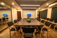 Neelagiri Heritage Hotel - Near Calicut Railway Station - 2-Sterne