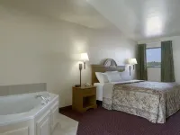 Days Inn by Wyndham Centre Hotels in Centre