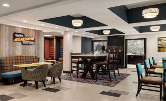 La Quinta Inn & Suites by Wyndham Oxford - Anniston