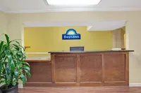 Days Inn by Wyndham Marietta White Water Hotels in Marietta
