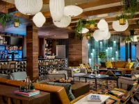 Le Méridien Fort Worth Downtown Hotels near Flatiron Building