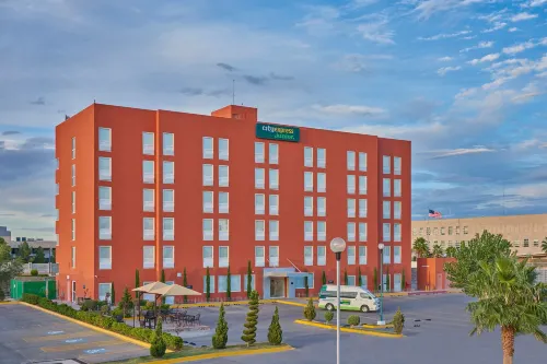 ซิตี้ เอ็กซ์เพรส จูเนียร์ บาย มาริออท ซิวดัด ฮัวเรซ คอนซูลาโด