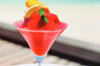 Sheraton Maldives Full Moon Resort & Spa - bars