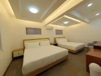Aurora Villas and Cabin Resort