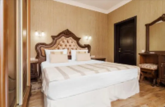 Zara Hotel