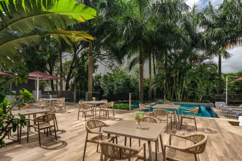 Crowne Plaza Dar ES Salaam Hotels in Dar es salaam