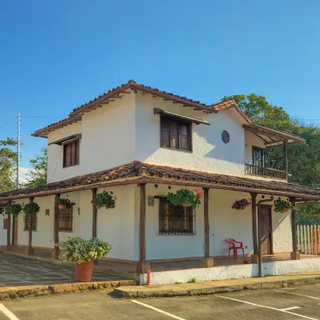 Hotel Majams Resort