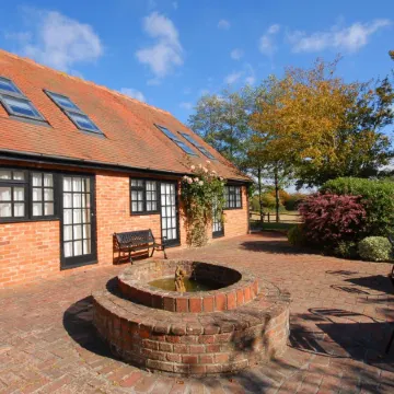Crouchers Hotel