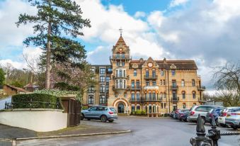 The Petersham