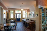 Long Man Inn - parking
