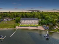 Beachfront Hotel Houghton Lake Hotels in Roscommon County