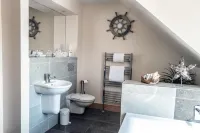 Seaview Hotel - bars