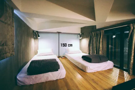 สตูดิโอ-ห้องใต้หลังคา