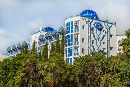 1001 ночь Отели в г. Ялта