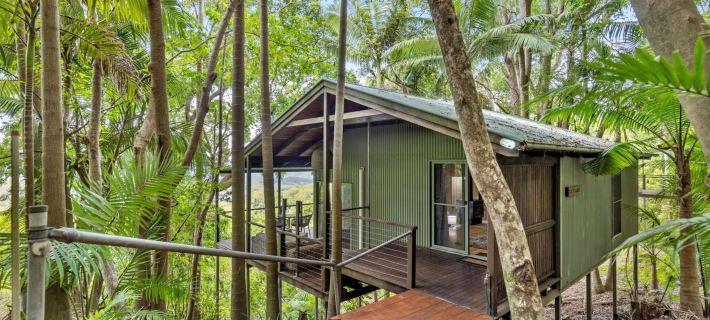 Treetops Seaview Montville Отели в г. Намбор