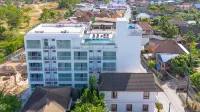 Yenna Apartment Hotels in Kamala Beach