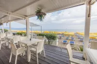 Hotel le Palme - balcony
