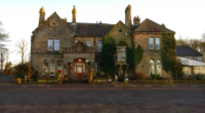 Hunday Manor Country House Hotel โรงแรมใน