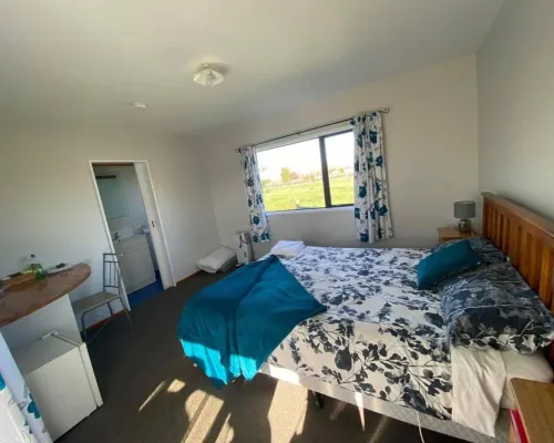 White Elephant Accommodation Hotels in Motueka