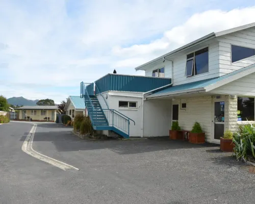 Esplanade Motels Hotels in Gore