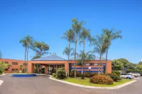 Hotel Golden Park Ribeirão Preto by Nacional Inn - parking