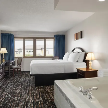 Avalon Hotel & Conference Center