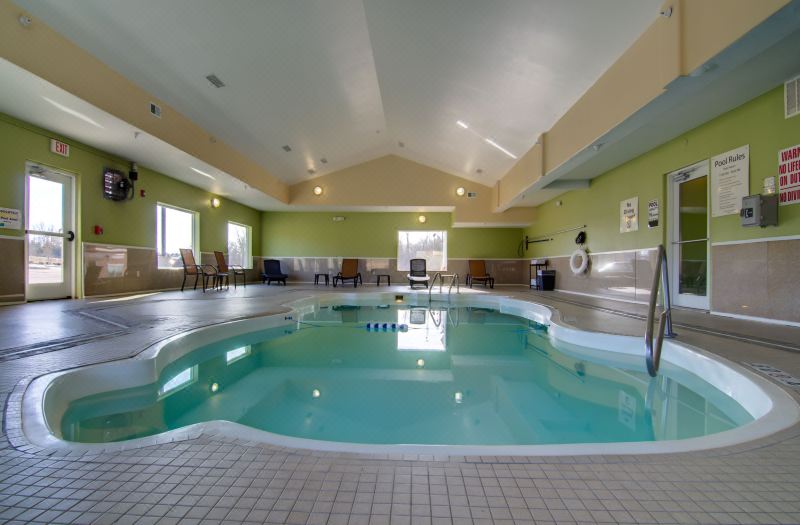 Holiday Inn Express & Suites Kansas City Sport Complex Area by IHG photo 4