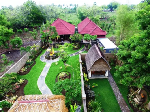 Taruna Boutique Homestay & Spa Hotels near Apotek Mulia Farma 8