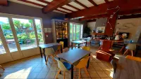 Hôtel les Hauts de Mourèze Hotels in Olmet-et-Villecun