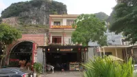 Hoan Chau Homestay Hotels in 