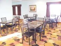 Days Inn & Suites by Wyndham Columbus NE Hotels in Platte County