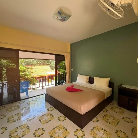 Boonya Resort Koh Chang Отели рядом с достопримечательностью «Чанг»