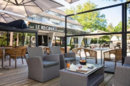 Le Regina Hôtel Restaurant Hotels in Neufchatel-Hardelot
