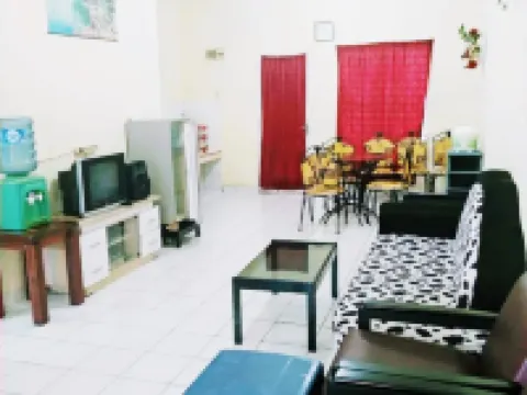 Villa Berastagi Highland Hotels in Berastagi