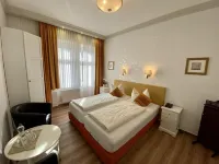 Haus Hohenzollern & Haus 'Ambiente