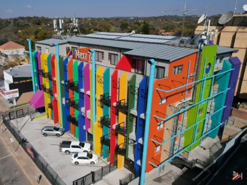 Next to Apartment Hotel