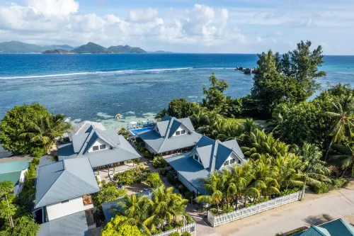Le Nautique Waterfront Hotel la Digue