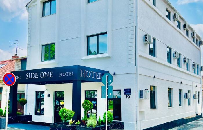 Side One Design Hotel Garni