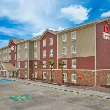 Extended Suites Queretaro Juriquilla