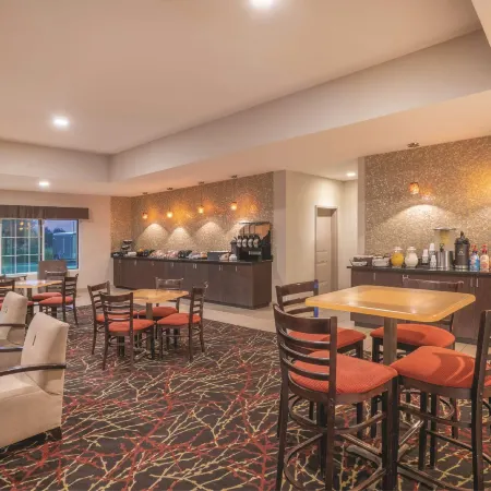 Comfort Inn & Suites Verona at Turning Stone Resort Casino