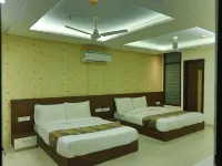 Hotel Golden Leaf 開掌紀念碑附近的飯店