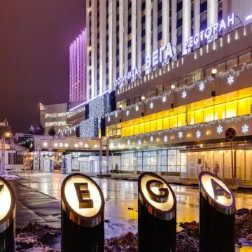 VEGA Izmailovo Hotel & Convention center (Вега Измайлово) Отели рядом с достопримечательностью ««Островок»»