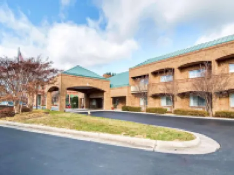 コンフォート スイーツ イン アット リッジウッド ファーム セーレムのホテル