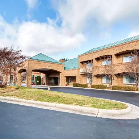 Spark by Hilton Salem East Electric Road