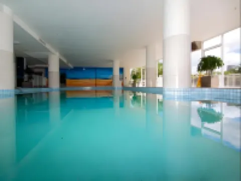 Ocean Sands Resort Hotels in Main Beach