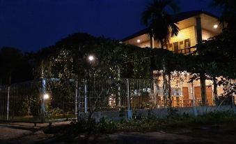 Bua Guest House